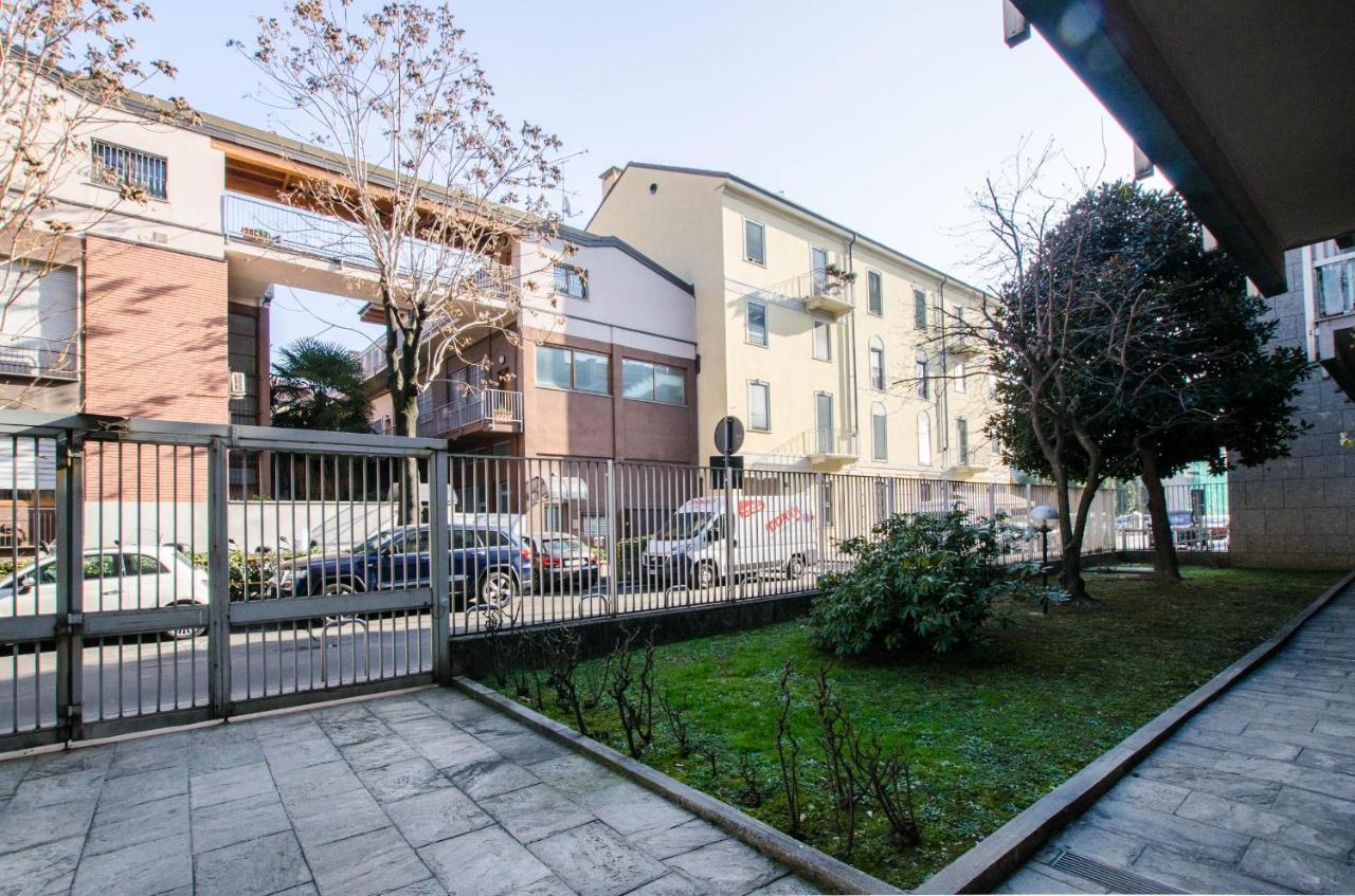 Apartmán Zona Navigli - Smart House Con Tv 50 E Fast Wifi Milán Exteriér fotografie